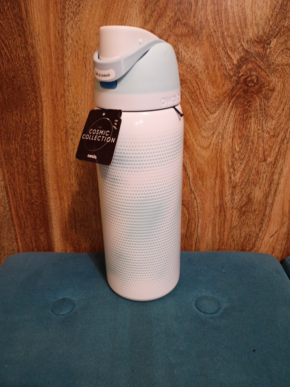 Owala Neptune Cosmic Collection Light Blue & White Travel Bottle 32 Oz.